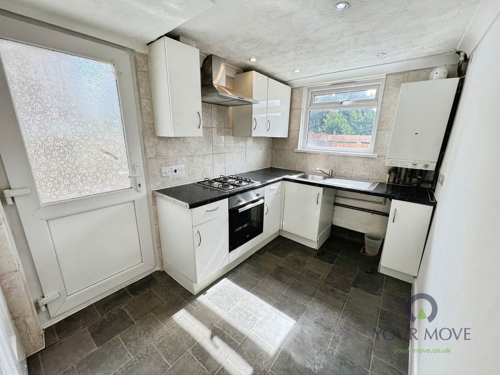 Property photo 2 of 12 Pbox-Img.Jpg