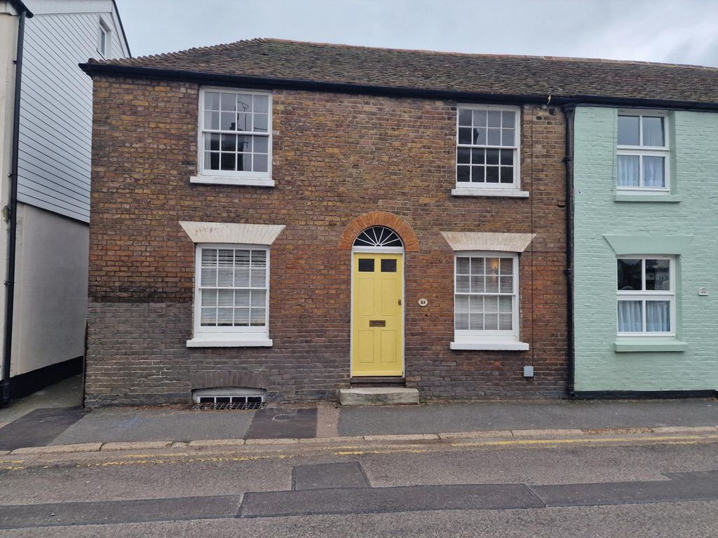 Property photo 1 of 10 Photo 5