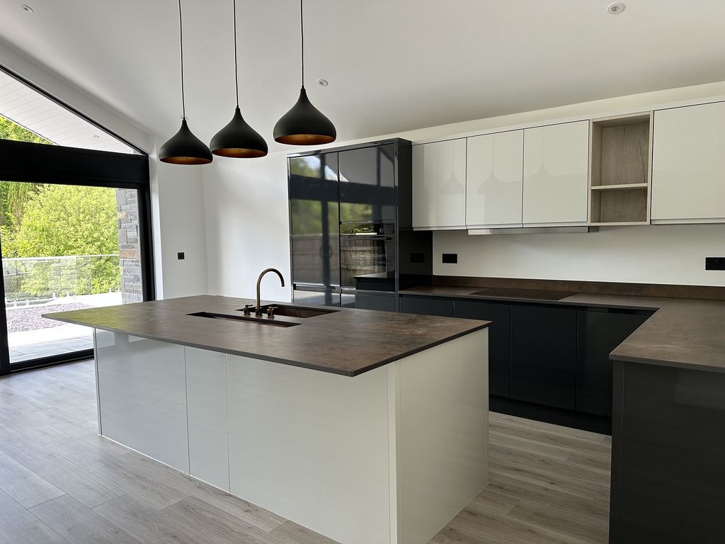 Property photo 3 of 26 Not Specified