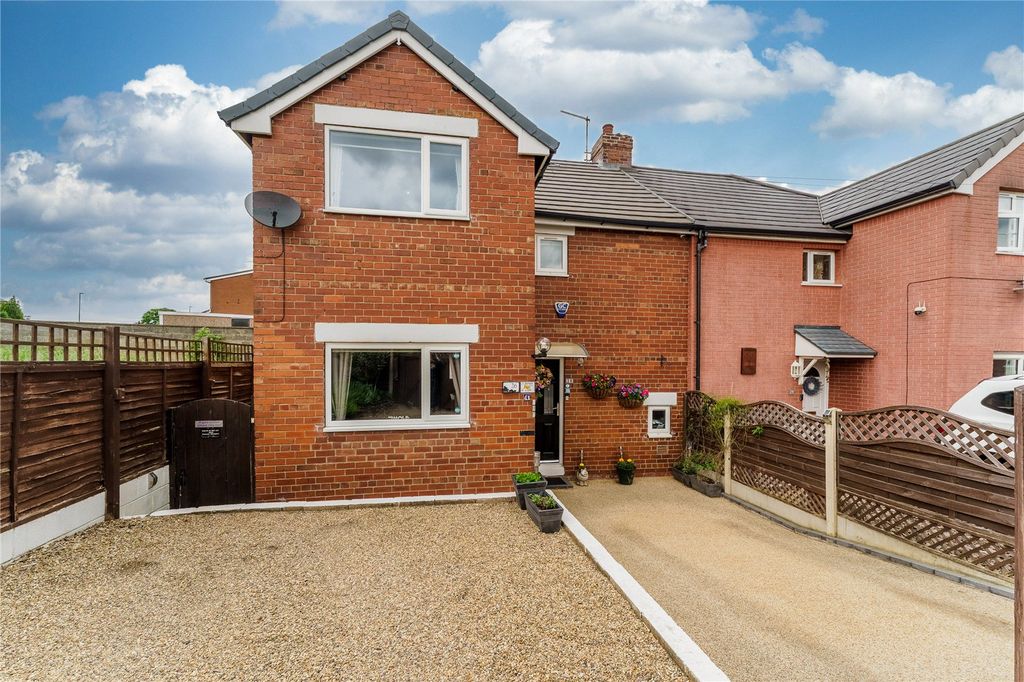 Property photo 1 of 37 Picture No. 49