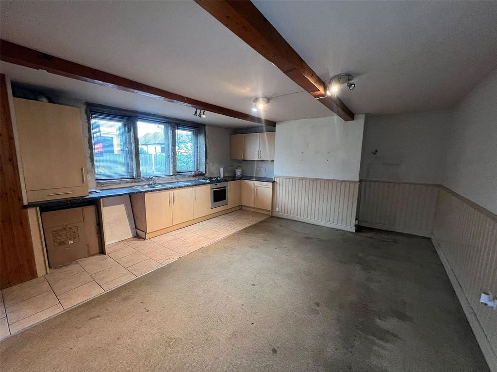 Property photo 3 of 11 Picture No. 29