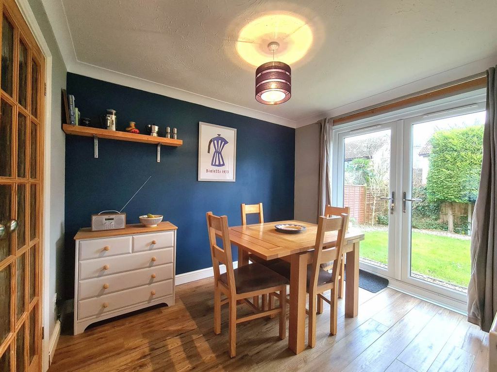 Property photo 3 of 15 Dining Room