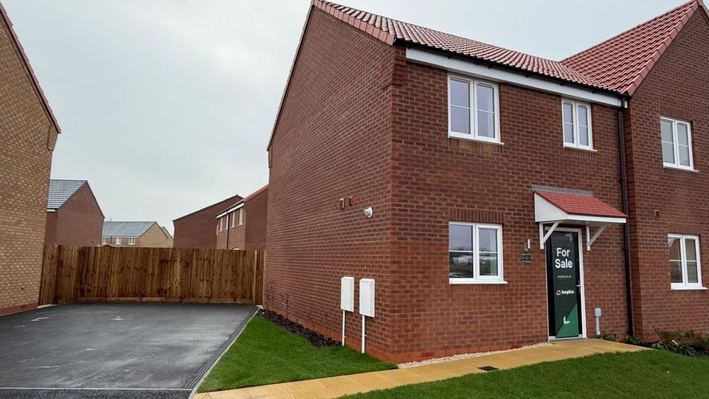 Property photo 1 of 9 141