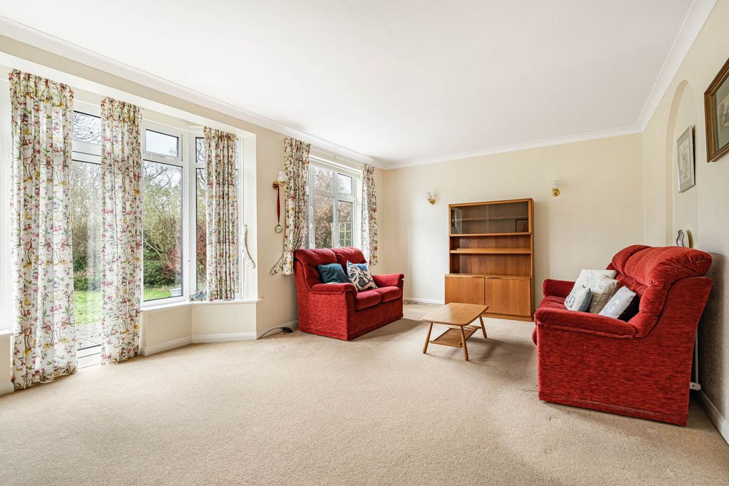 Property photo 3 of 18