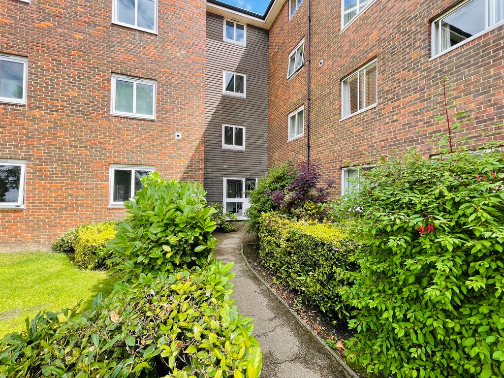 Property photo 2 of 16 Img_5029