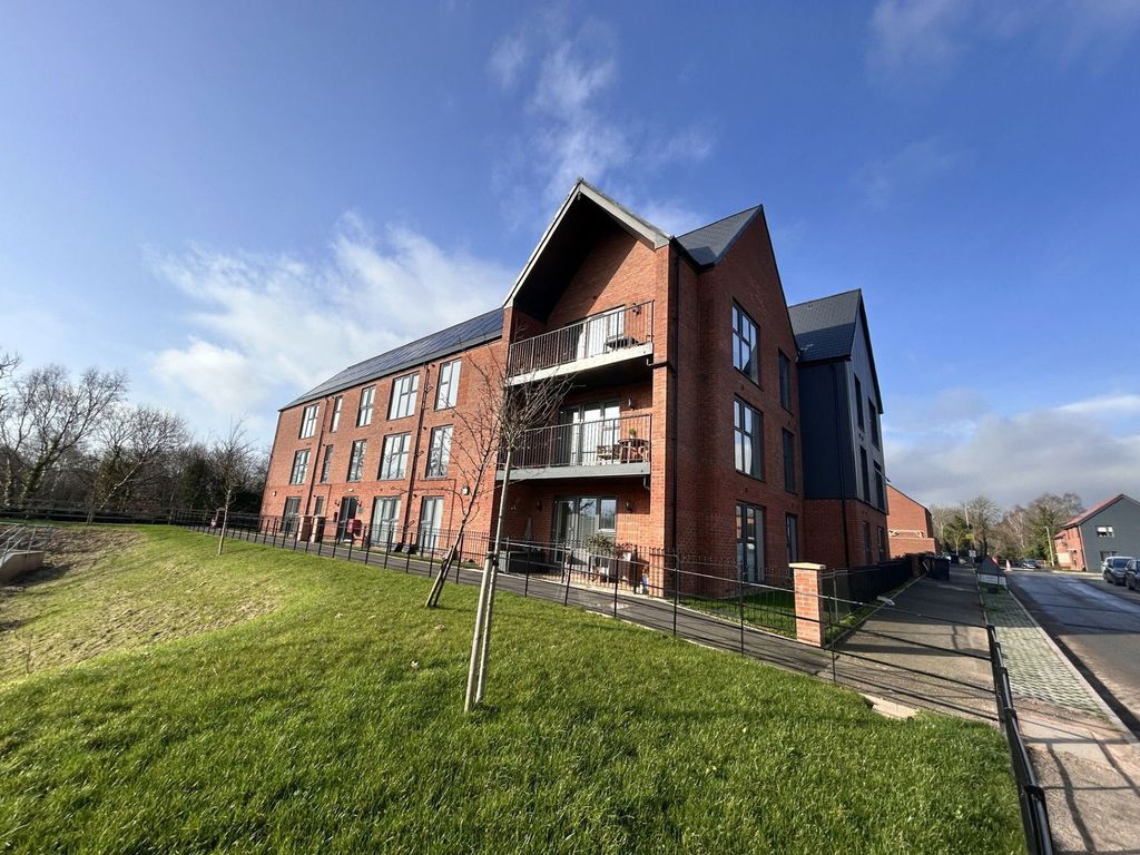 Property photo 1 of 24