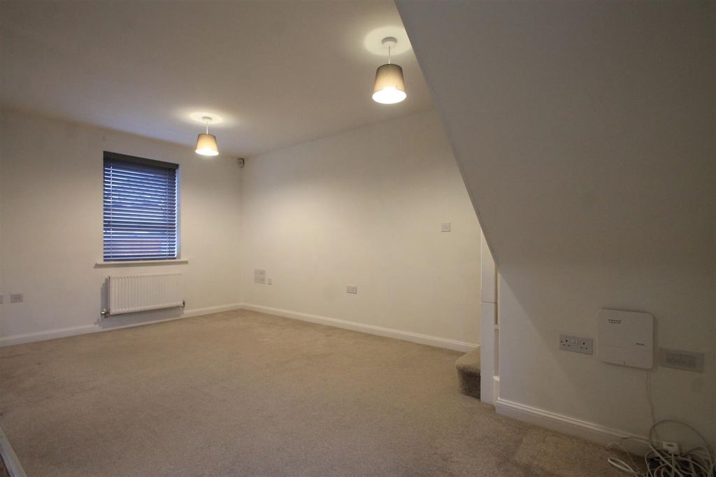 Property photo 3 of 10 Img_0605.Jpg