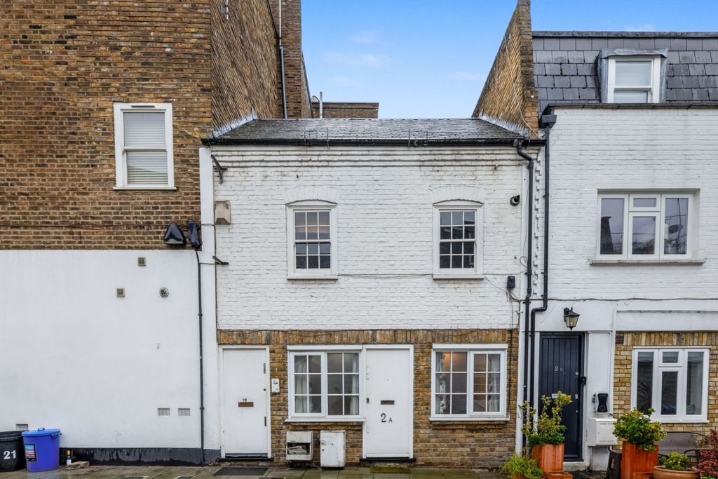 Property photo 1 of 11 2A &amp; 2B, Chippenham Mews, Maida Vale, London, W9 2Aw