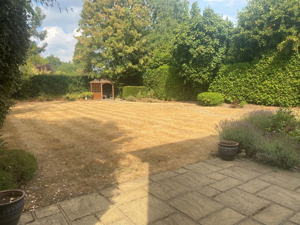 Property photo 2 of 14 Picture No. 25