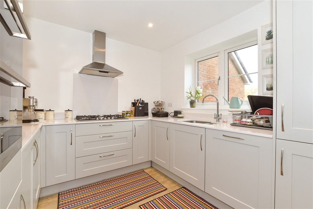 Property photo 1 of 15 Kitchen/Dining Room