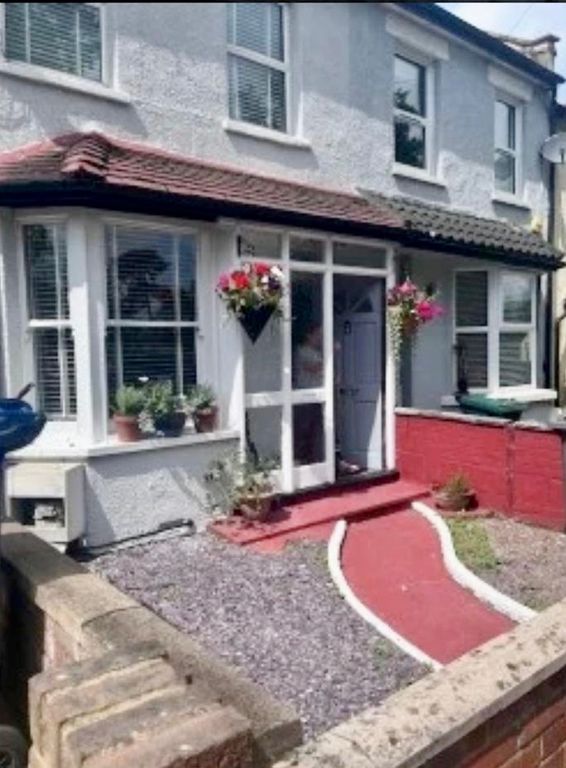 Property photo 1 of 12 Photo 1