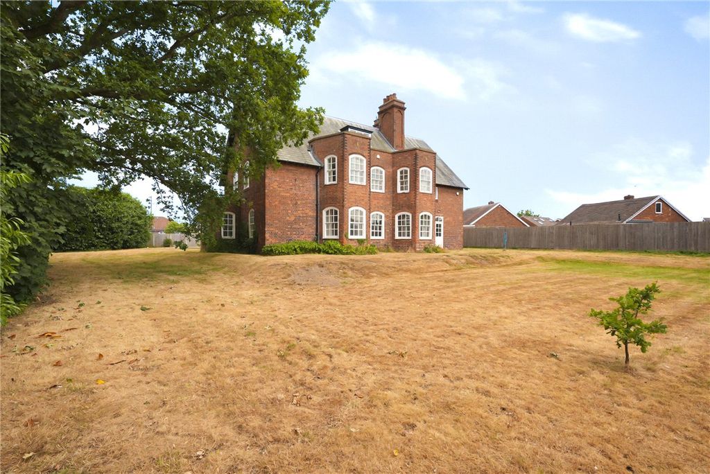 Property photo 3 of 29 Picture No. 07
