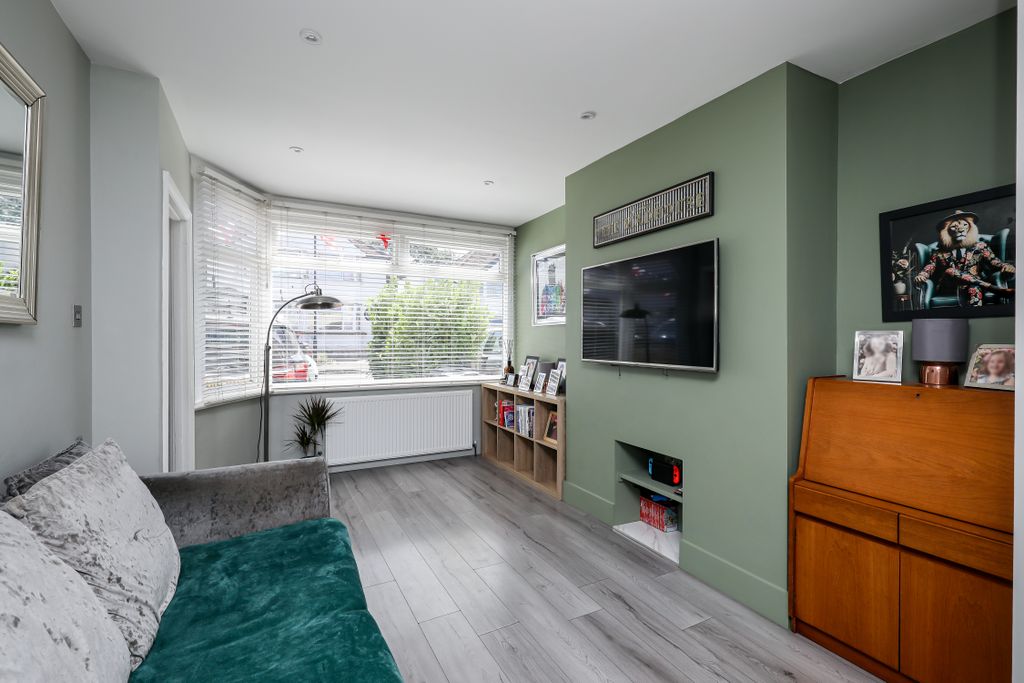 Property photo 2 of 13 5A1A5698