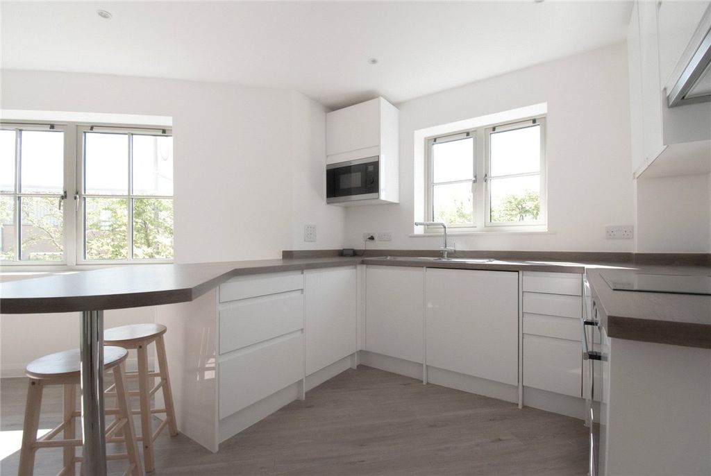 Property photo 3 of 7 Picture No. 07