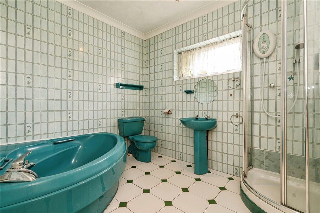 Property photo 3 of 5