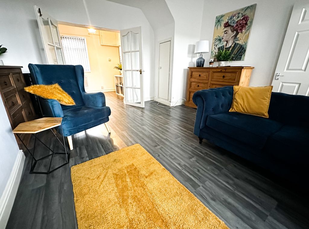 Property photo 3 of 14 Img_8129