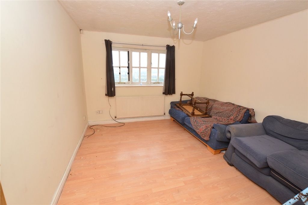 Property photo 3 of 5 Picture No. 03