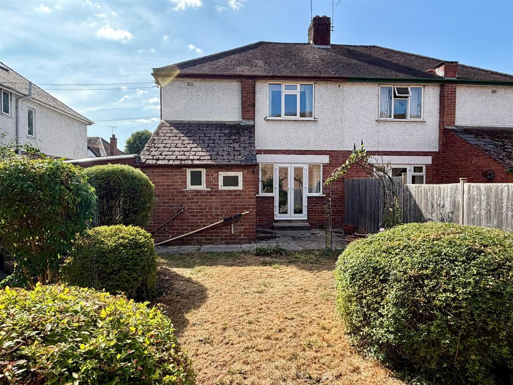 Property photo 2 of 17