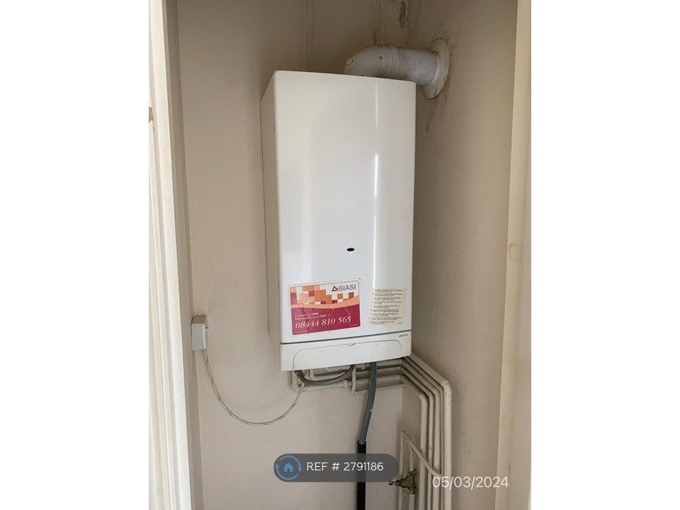 Property photo 2 of 11