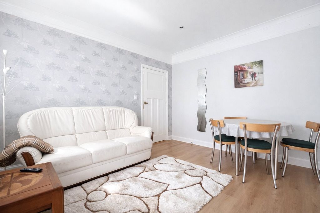 Property photo 2 of 7 Reception Room