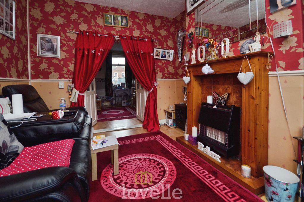 Property photo 3 of 15