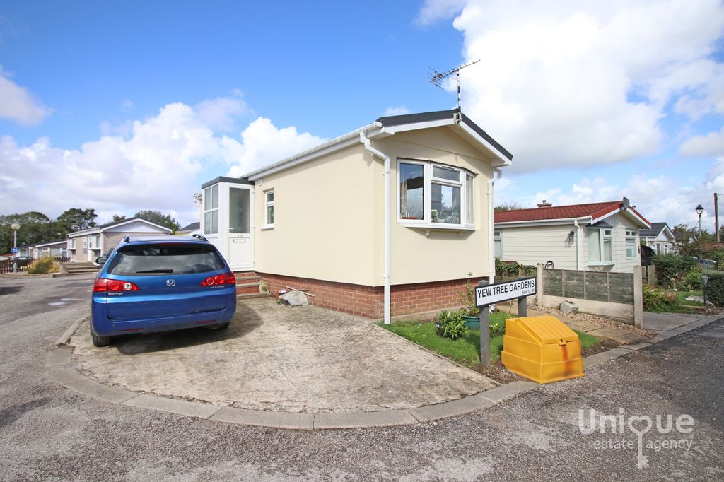 Property photo 1 of 20