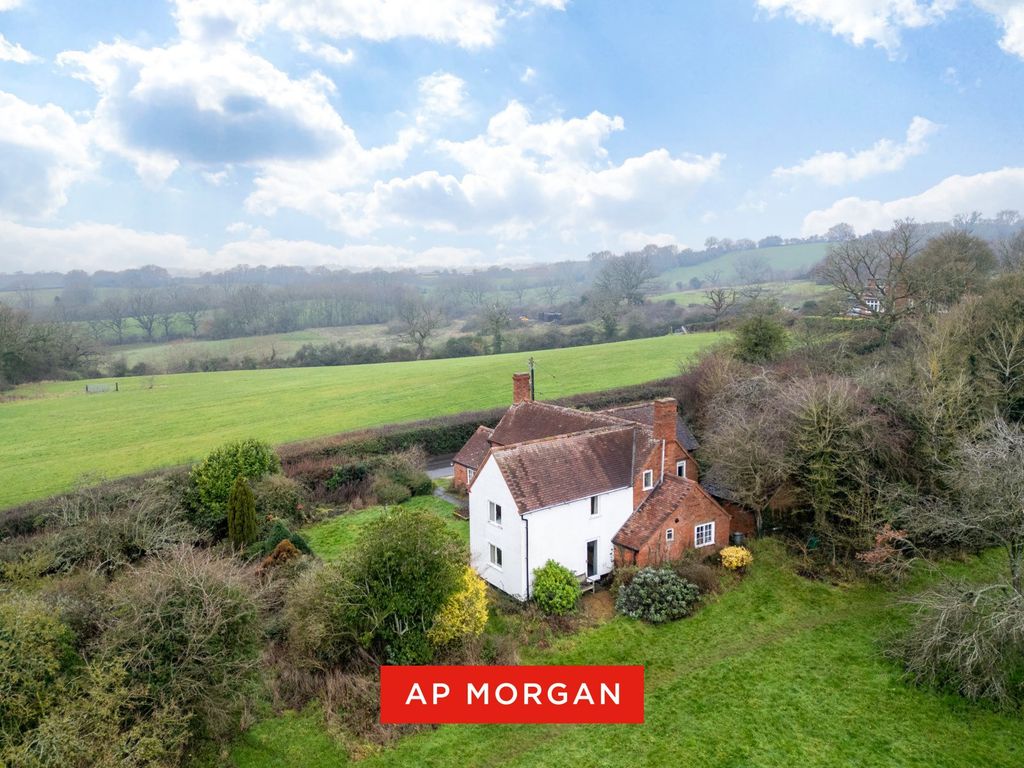 Property photo 2 of 26 Picture No. 40