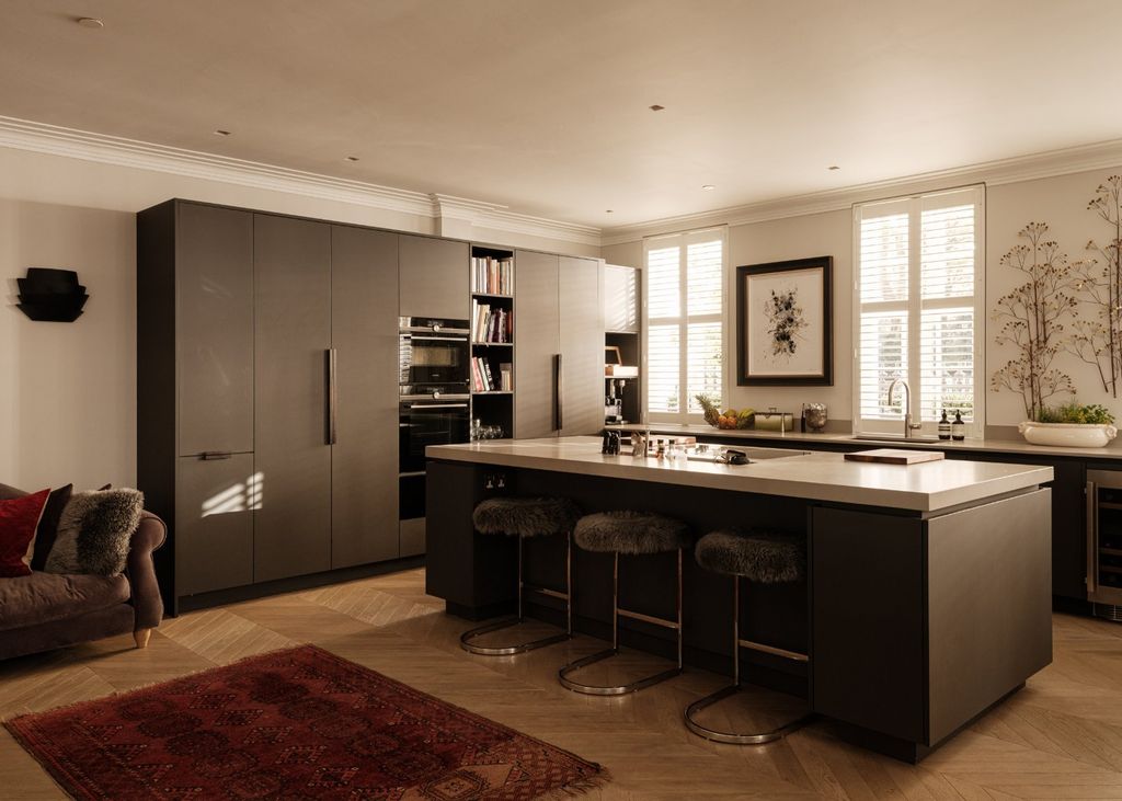 Property photo 1 of 21 Ground Floor