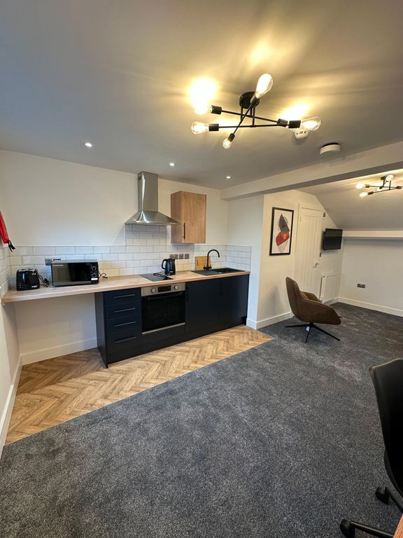 Property photo 2 of 3