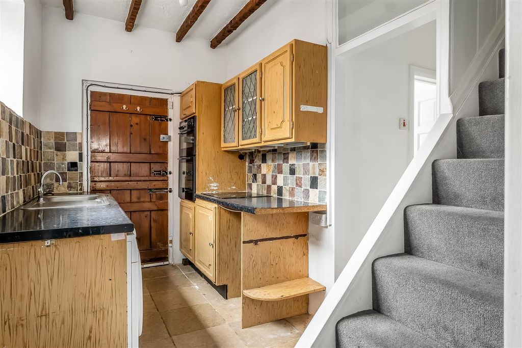 Property photo 3 of 12 Medway-Cottage-33.Jpg