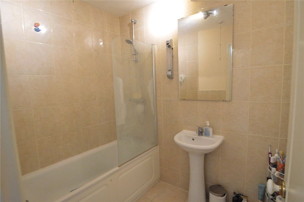 Property photo 2 of 6 Picture No. 03