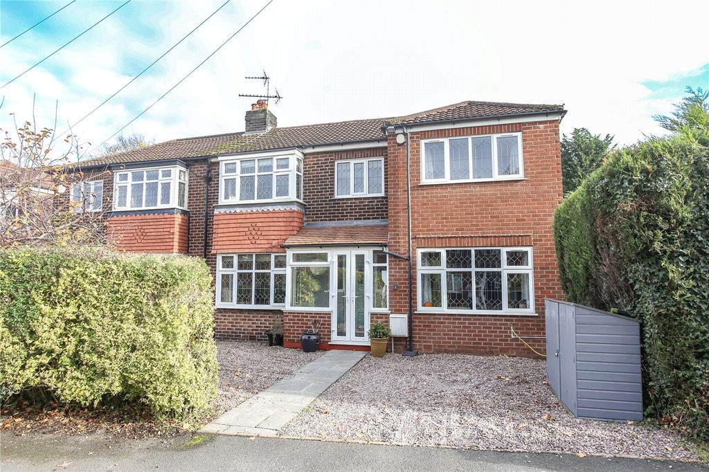 Property photo 1 of 35 Picture No. 13