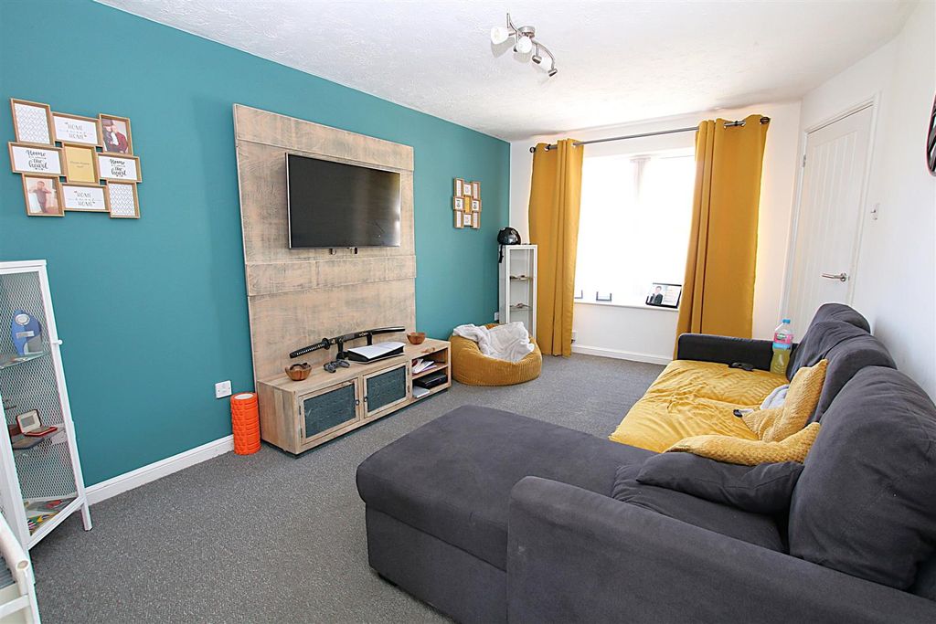 Property photo 2 of 11 Img_9970.Jpg