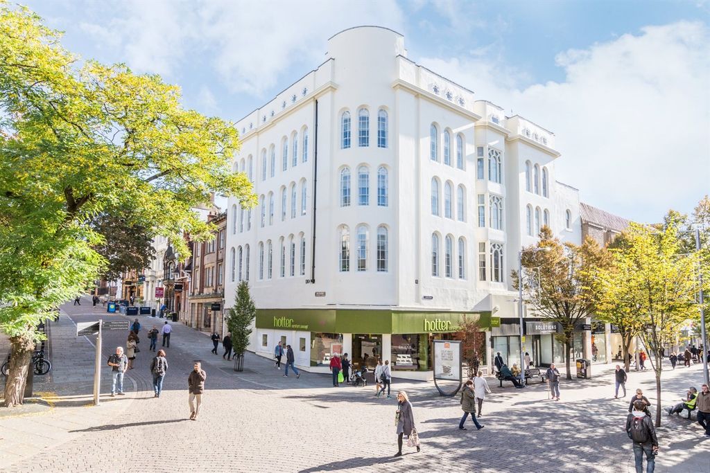 Property photo 1 of 14 (Main)