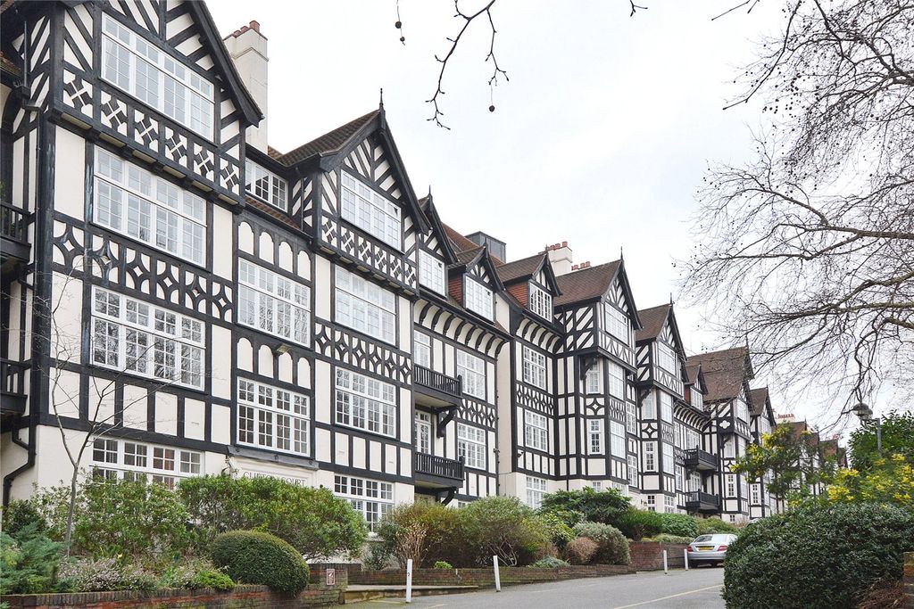 Property photo 1 of 12 Exterior