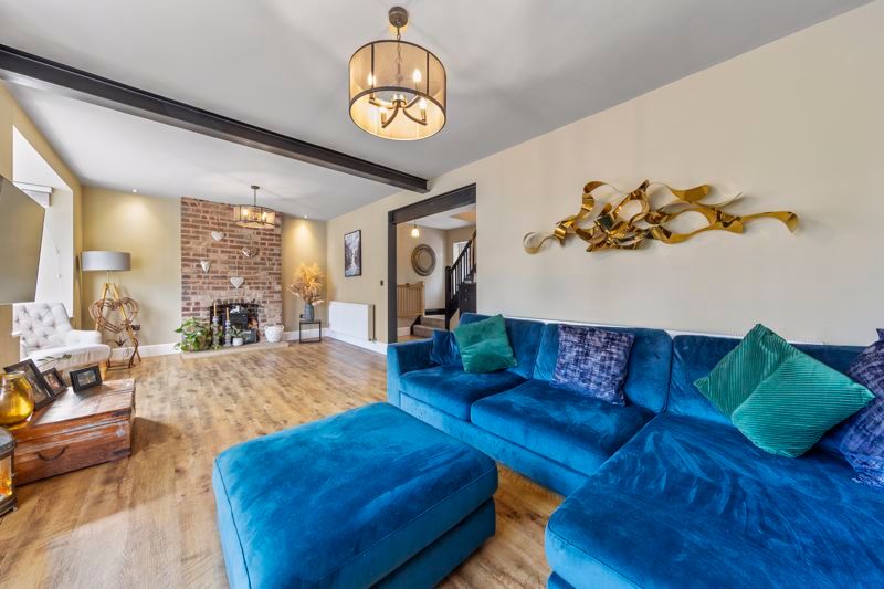 Property photo 2 of 41 Living-Room