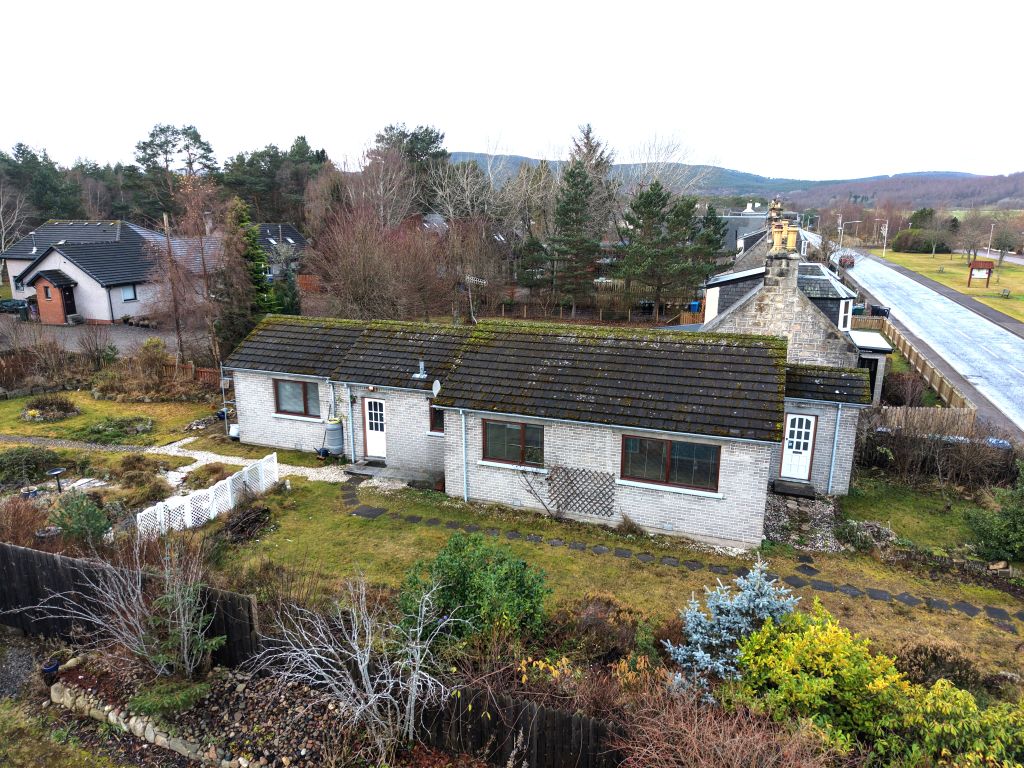 Property photo 1 of 32