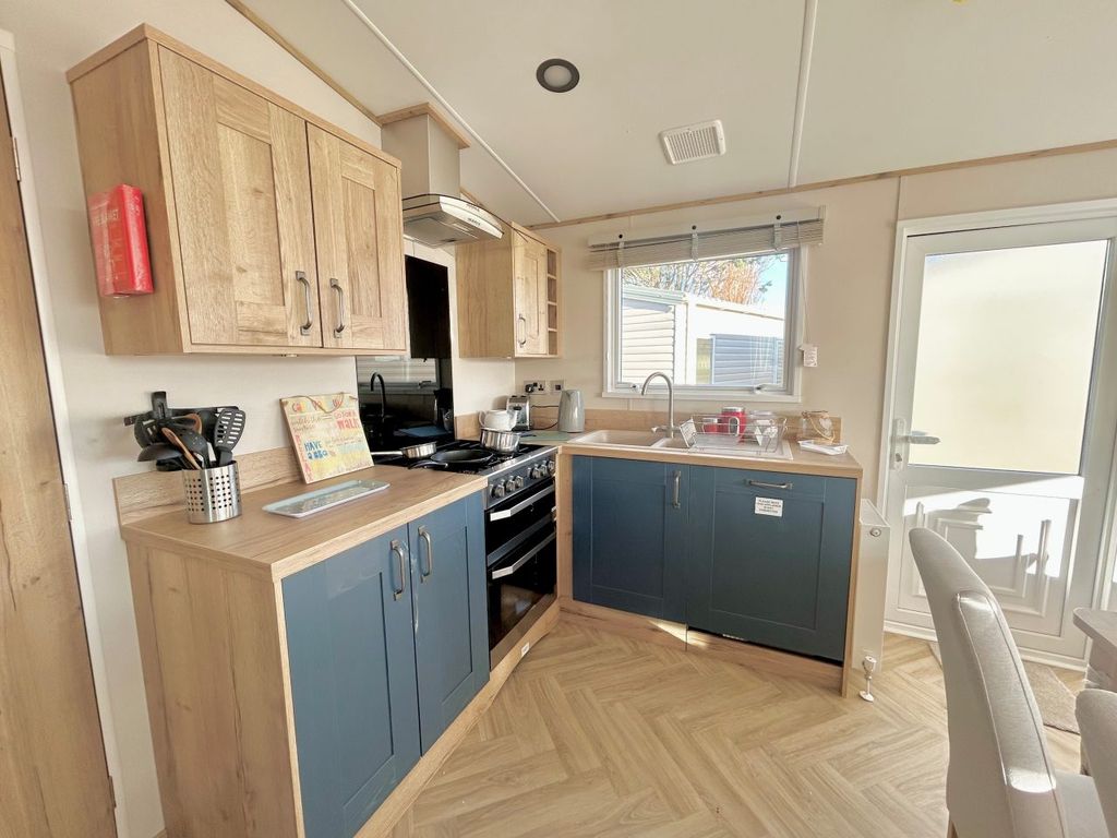 Property photo 2 of 12 Abi Ticehurst 2025 Vs017288 126446958.Jpeg