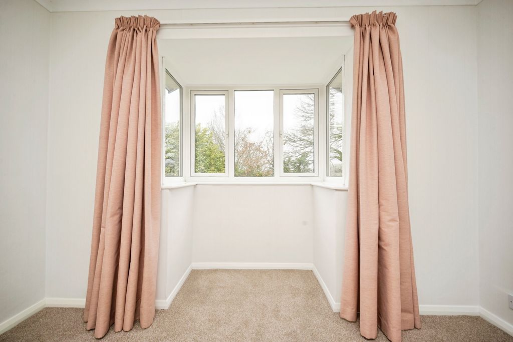 Property photo 3 of 12 Living Room