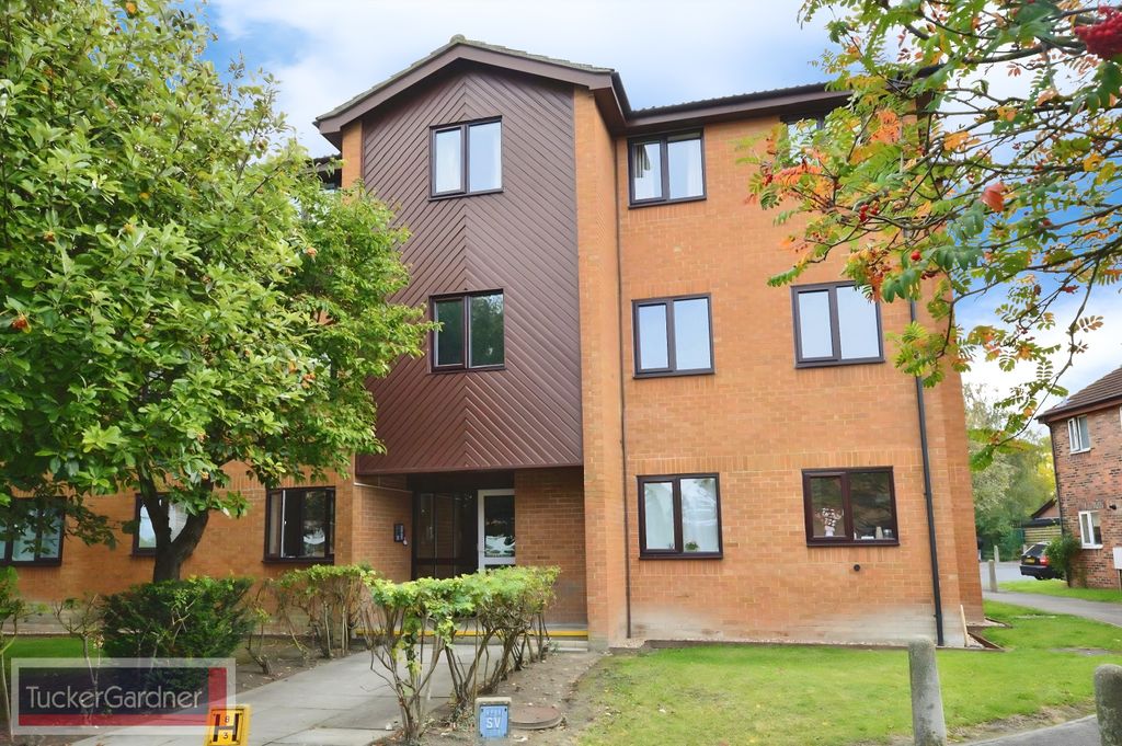 Property photo 1 of 5