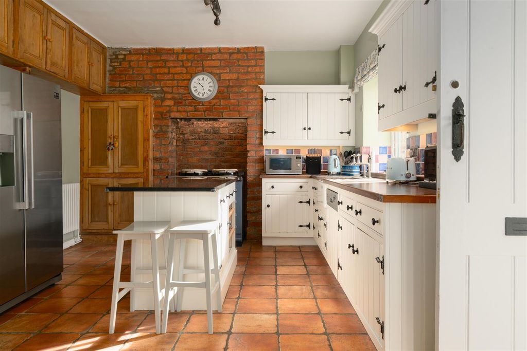 Property photo 3 of 48 Kitchen-8.Jpg