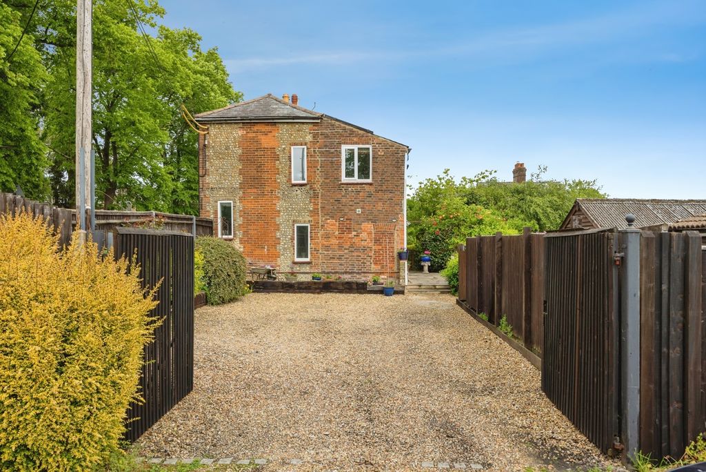 Property photo 1 of 20 Pbox-Img.Jpg