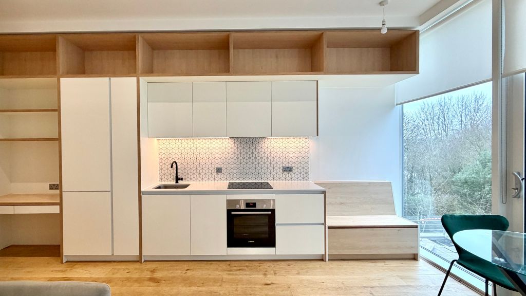 Property photo 2 of 17 Kitchen