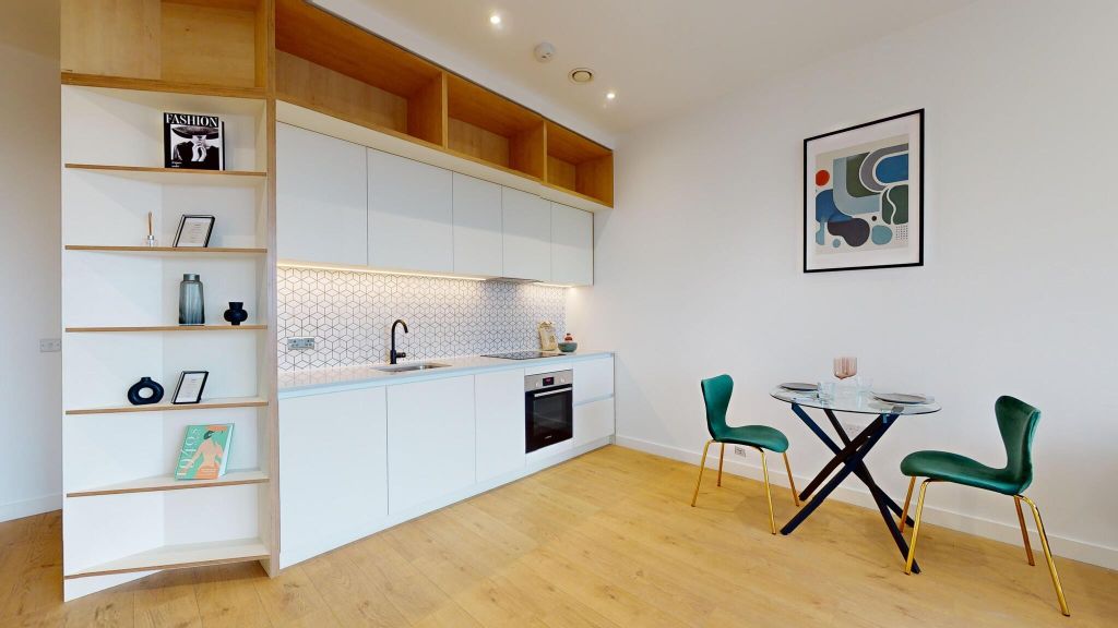 Property photo 3 of 16 Kitchen