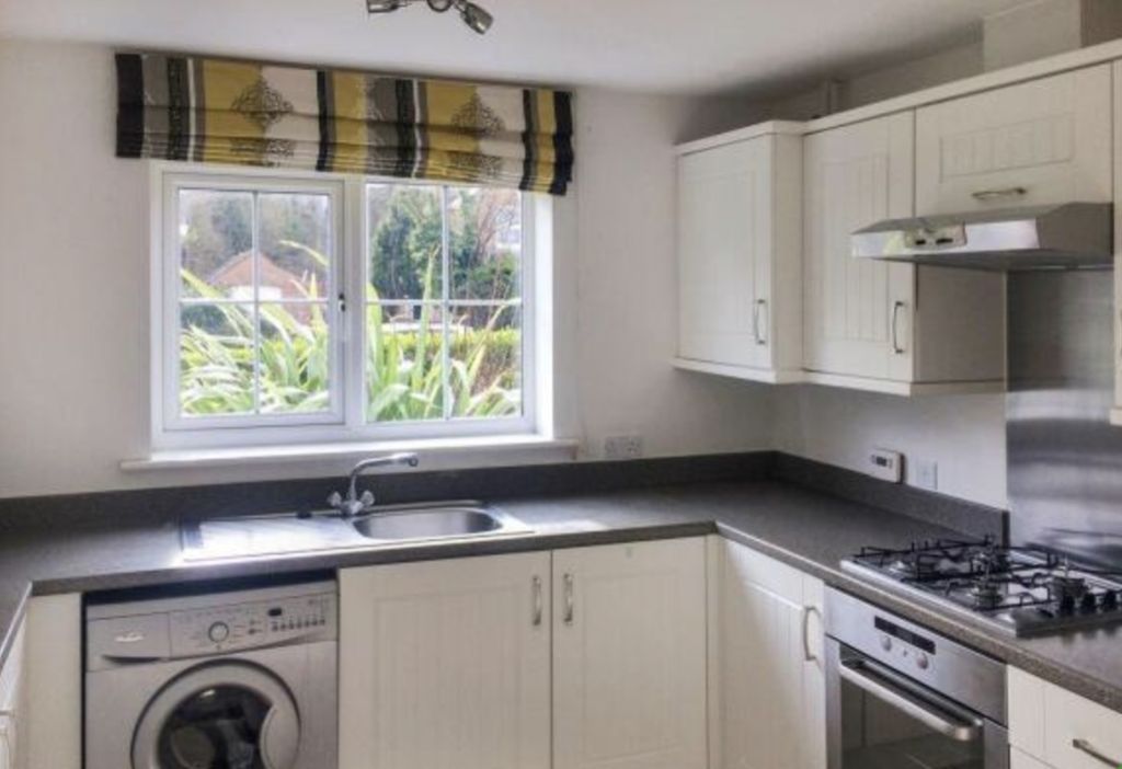 Property photo 3 of 7