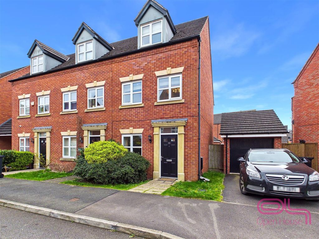 Property photo 1 of 25 Blakeholme Court, Burton On Trent (1).Jpg