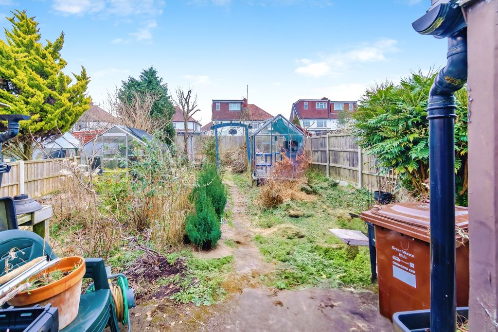 Property photo 3 of 19 Photography