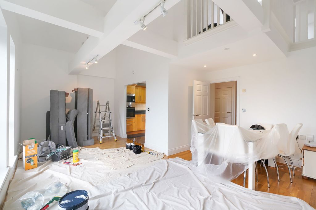 Property photo 3 of 16