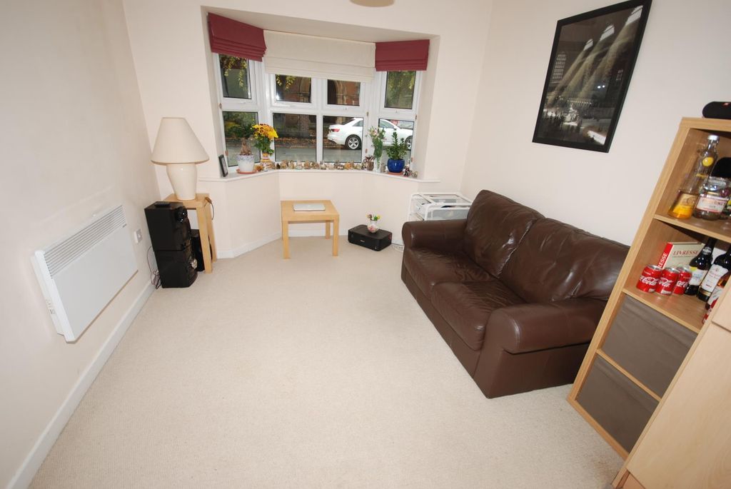 Property photo 2 of 7