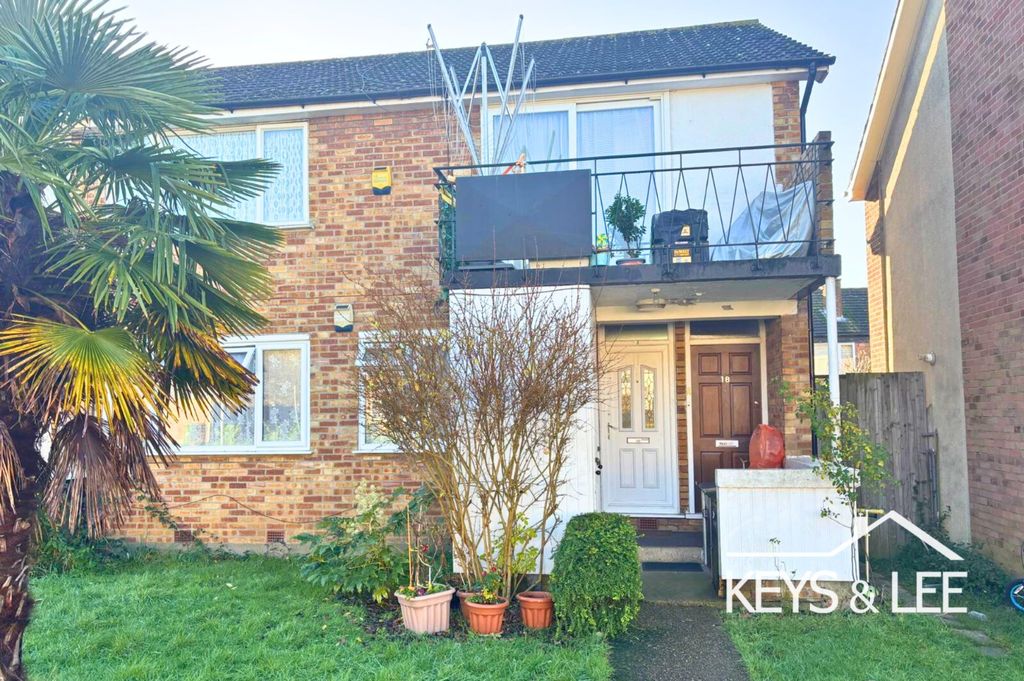 Property photo 1 of 7 4775700